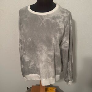 Urban Daisy Pullover Top with Banded Bottom size Large